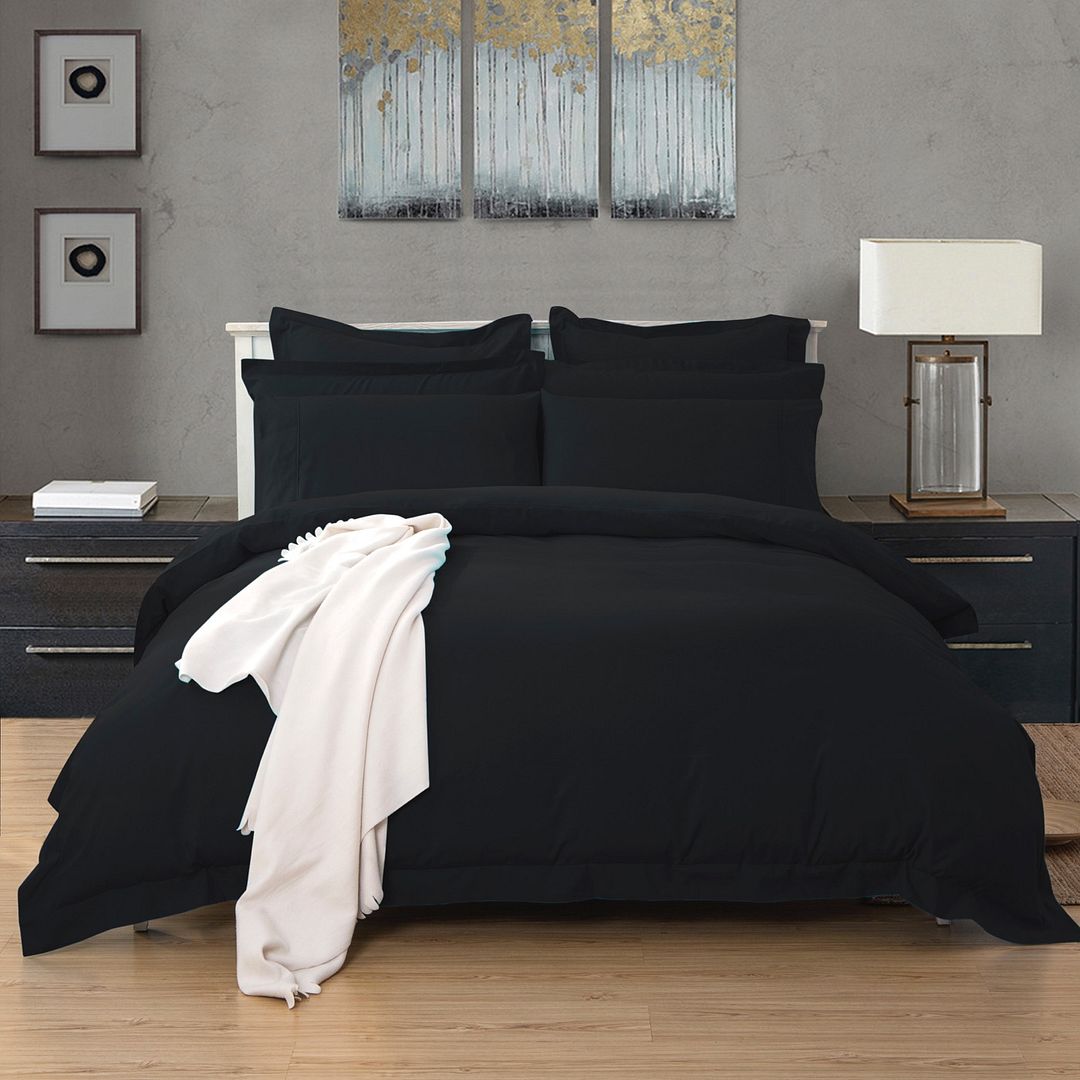 Tailored Black Quilt Cover Set – King Single