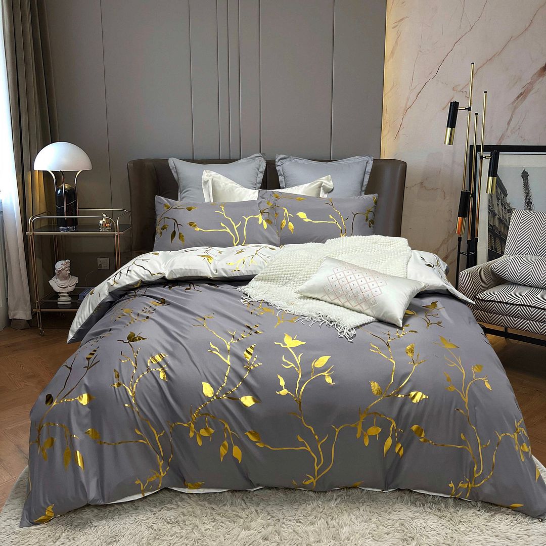 Reversible Design Grey Quilt Cover Set – Queen